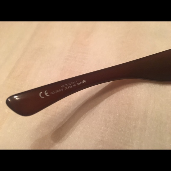 Authentic Gucci Sunglasses - Picture 4 of 5